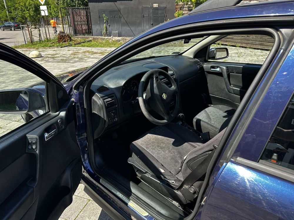 Opel Astra G 2000р