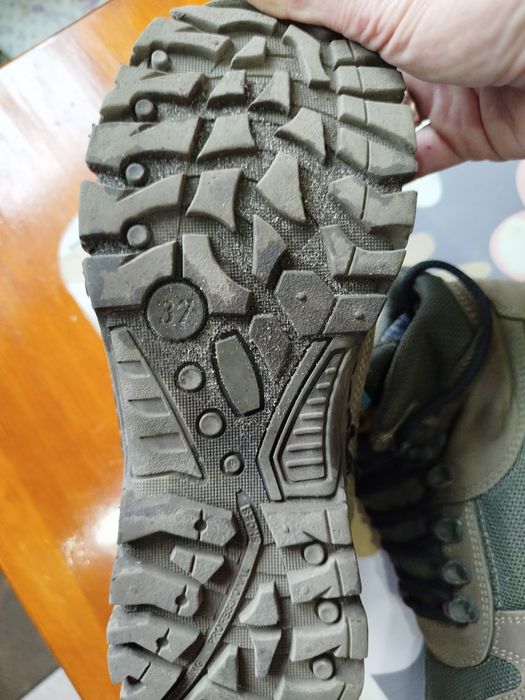 Ботінки 37р Демі