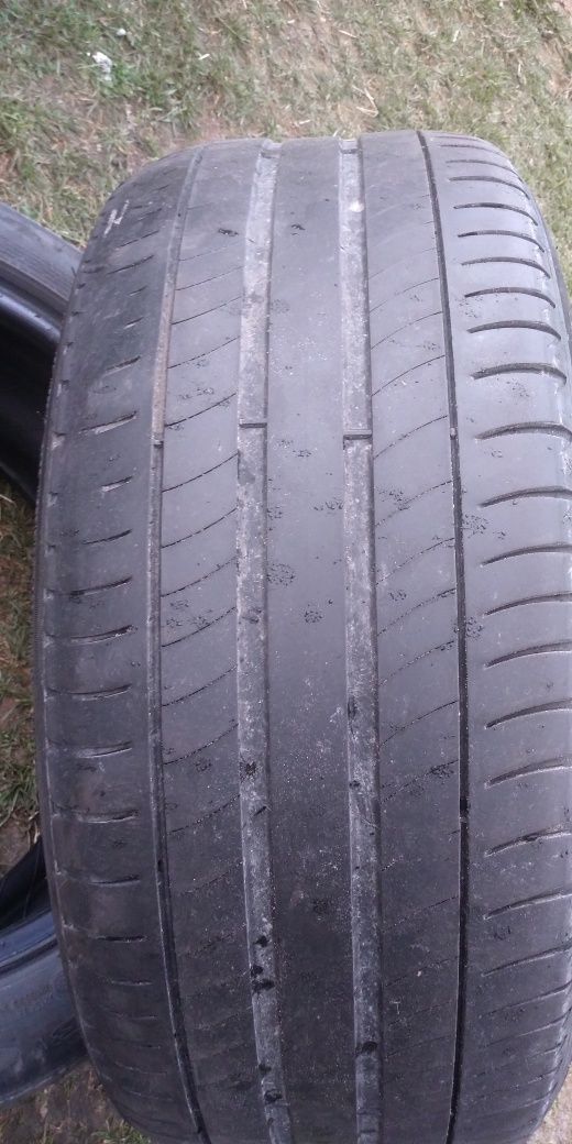 Opony 245/45/R18 za 2 sztuki