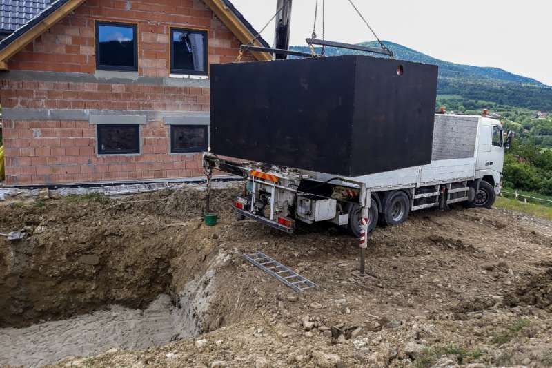 SZAMBO betonowe 12m3 zbiornik na gnojówkę deszczówkę POZNAŃ szamba