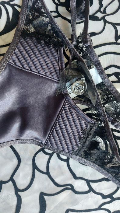 Stringi Hunkemoller rozm. S