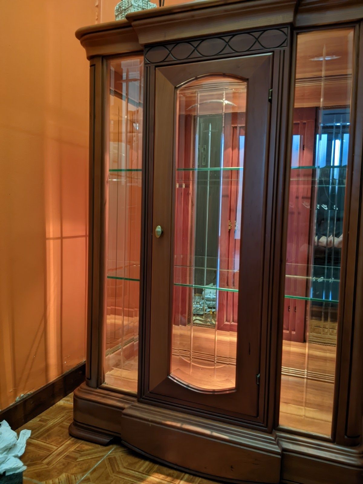 Móvel vitrine decorativo