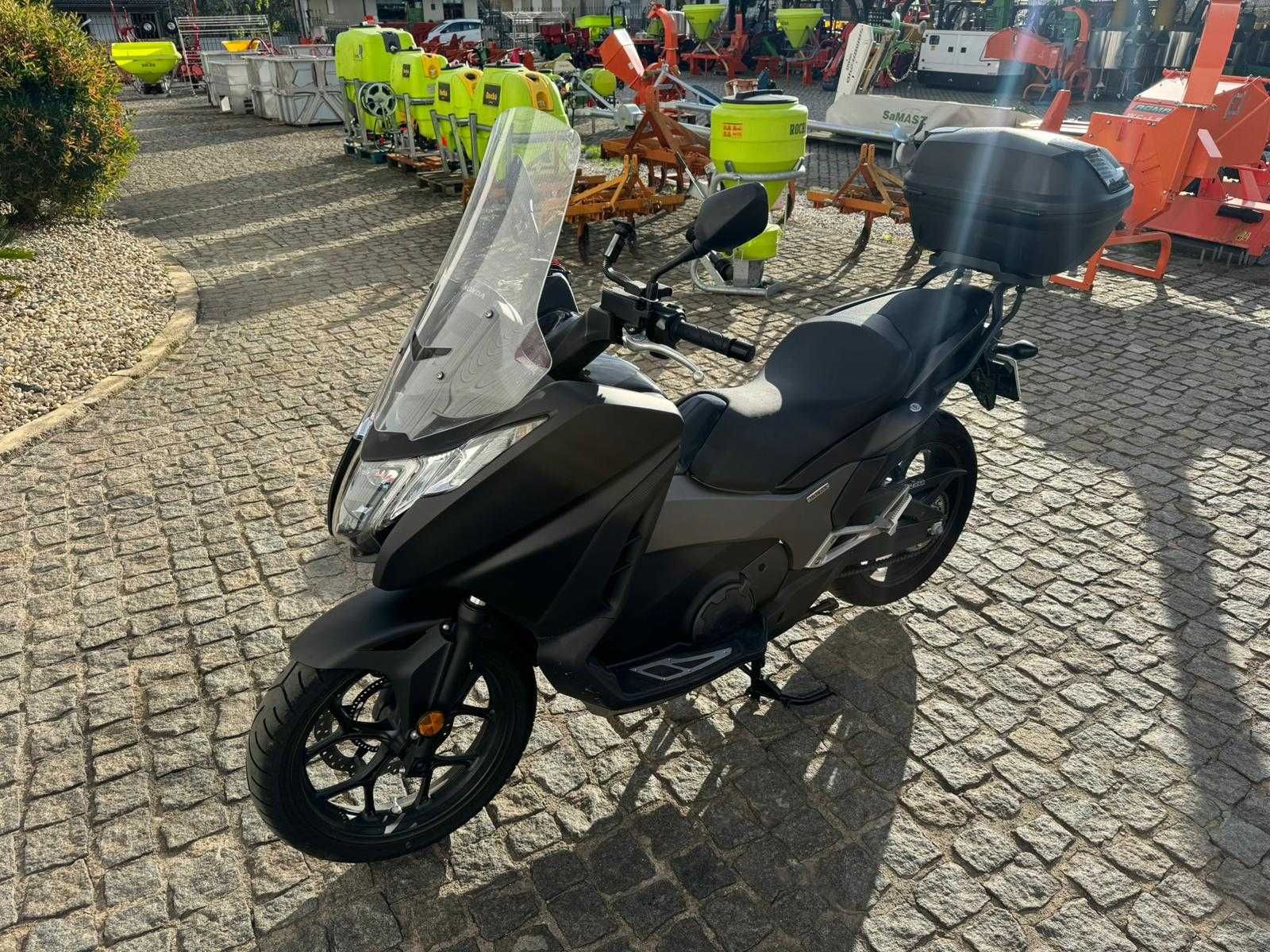 honda integra 750
