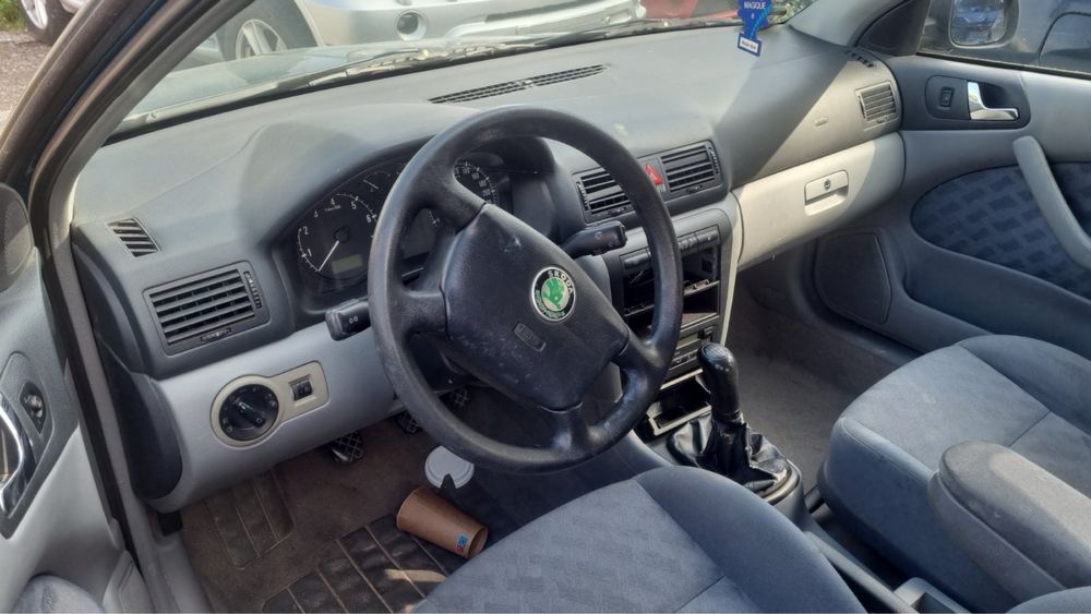 Заїхала На Авто розбірку skoda octavia tour