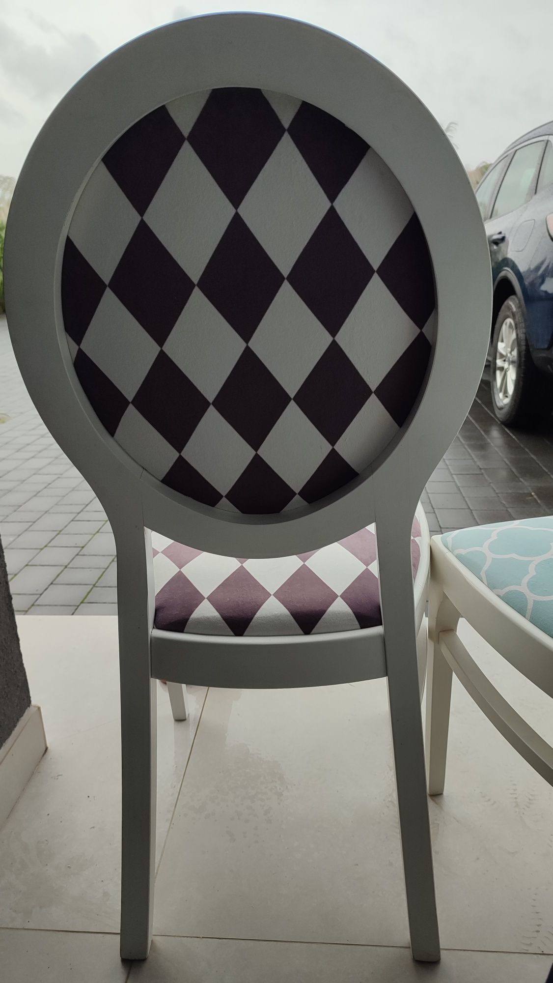Krzesła tapicerowane drewniane jak Ludwik retro