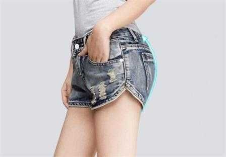 Calção de ganga Novo S