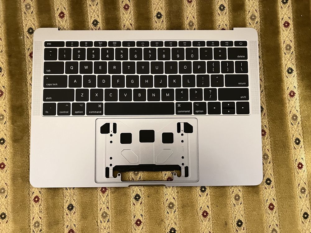 топкейс macbook pro 13 a1708