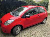 Toyota Yaris 1.3 VVTi 2006 salon Polska