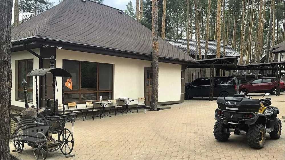 Сучасний особняк із повною обстановкою в сосновому лісі!
