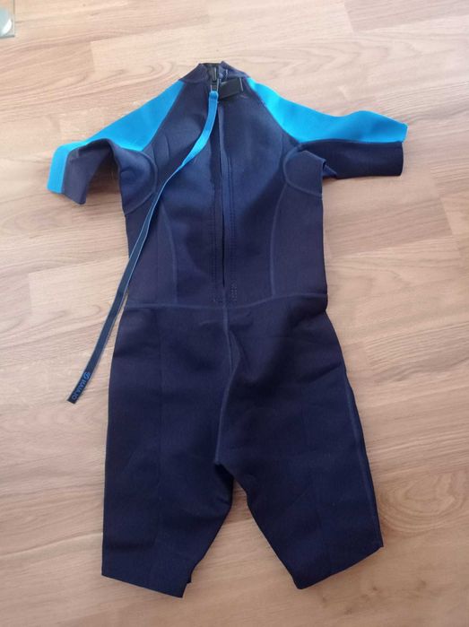 Fato Surf Shorty 100 Criança Azul Neoprene 1,5 mm