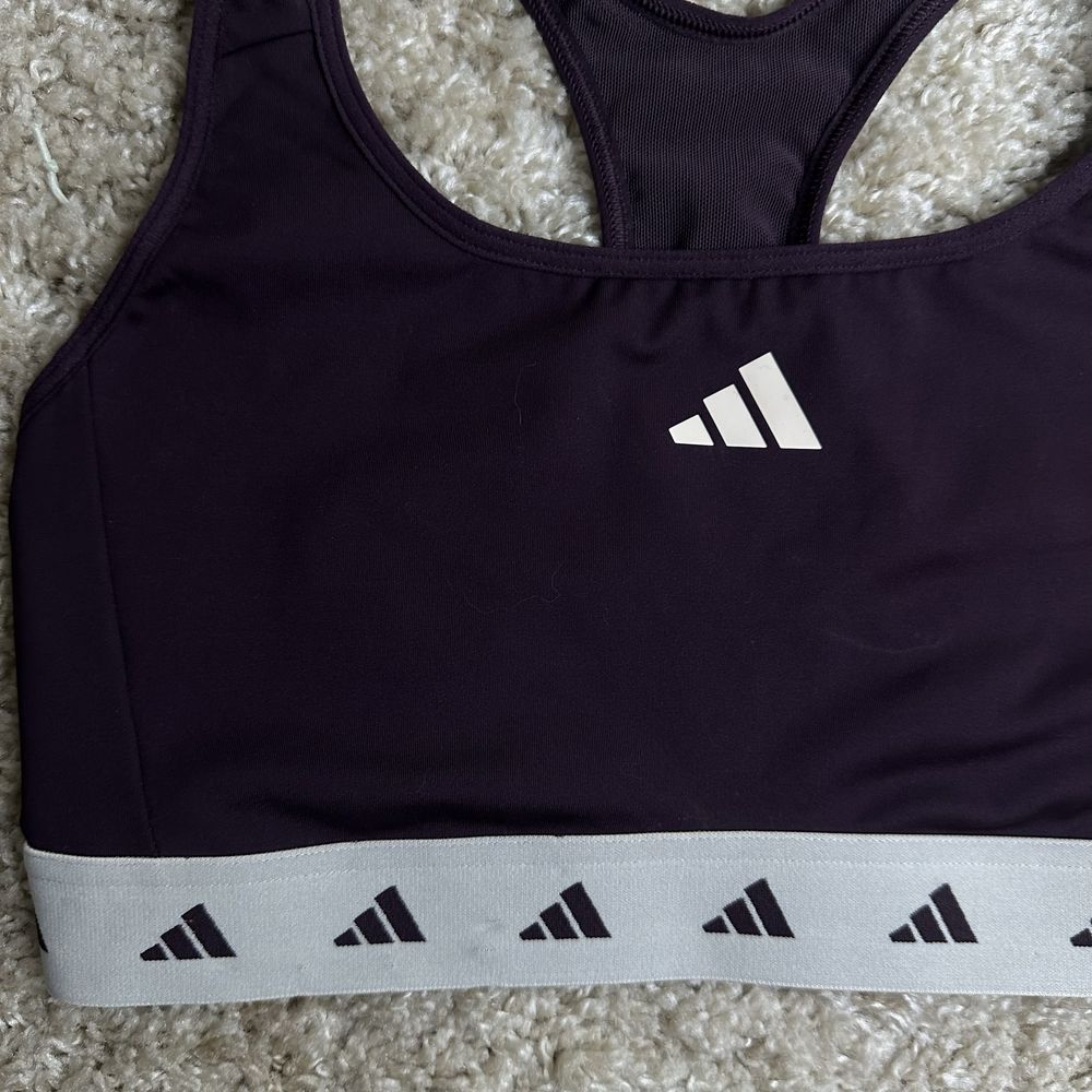 Топ жіночий Adidas спортивний