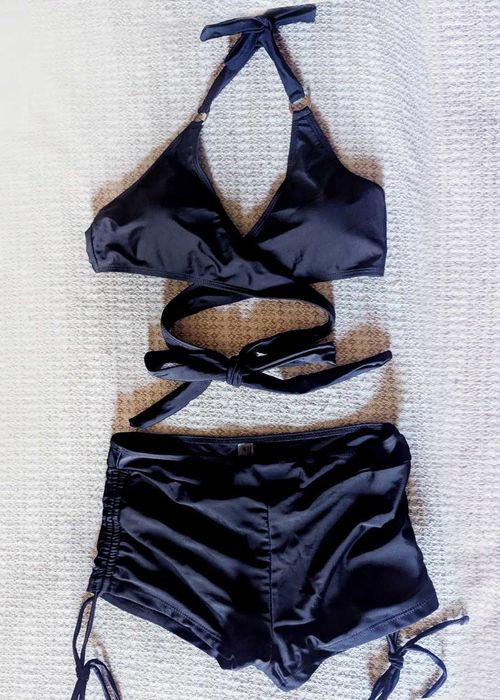 Роздільний купальник з шортами