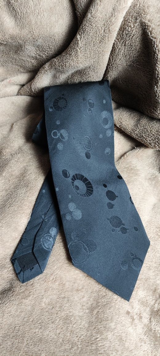 Krawat Czarny numer 10