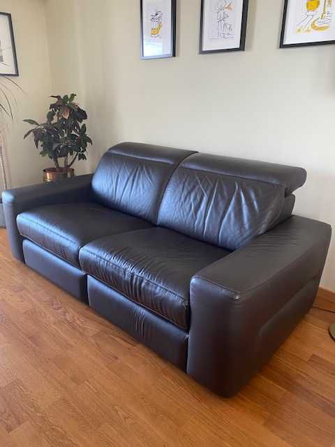 Sofá Chateaux d'Ax Relax, 3 Lug em pele