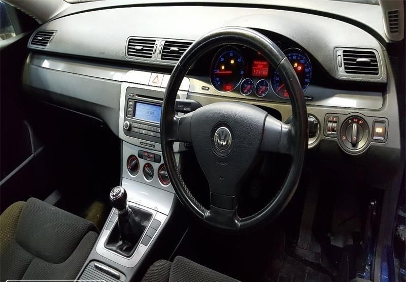 Vw Passat B6 1.9TDI de 2005 disponível para peças