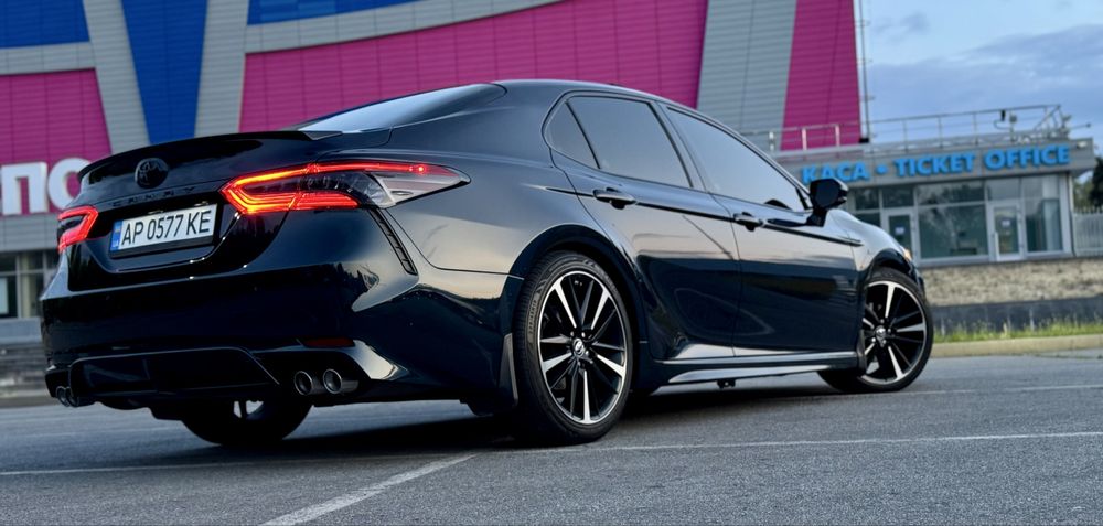Продам Toyota Camry