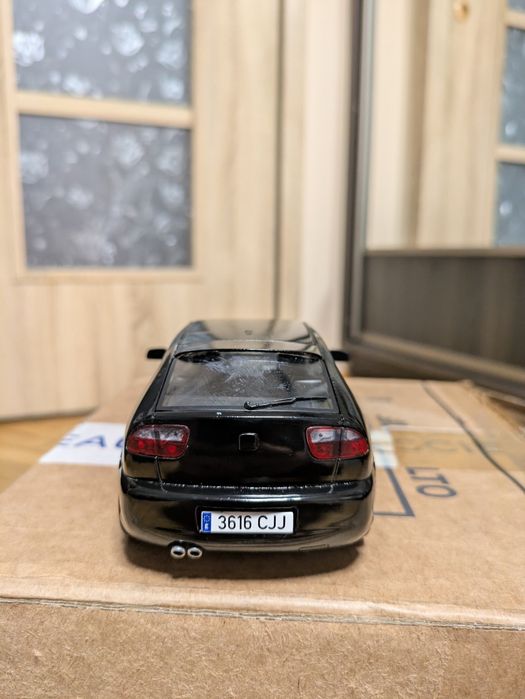 Model Seat Leon MK1  1:24