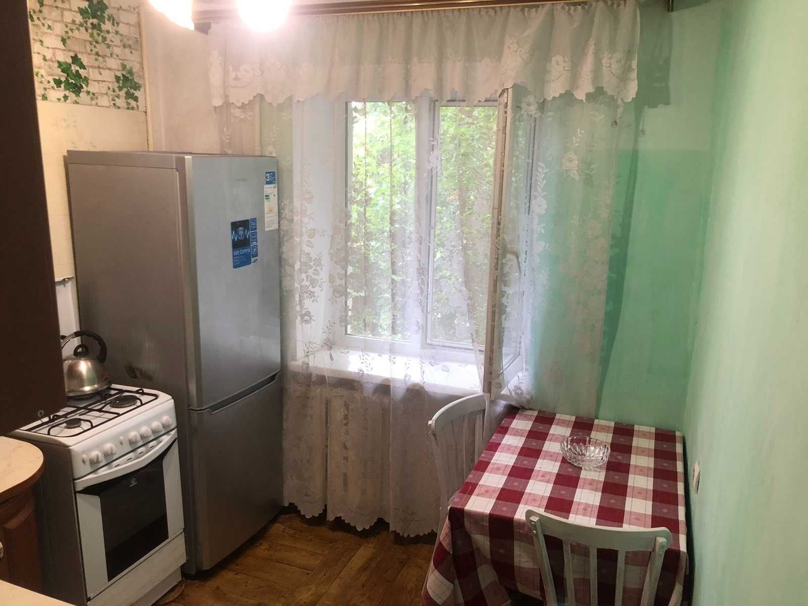 Сдам  2-ком.  в центре   ул.  10-Апреля/Дидрихсона