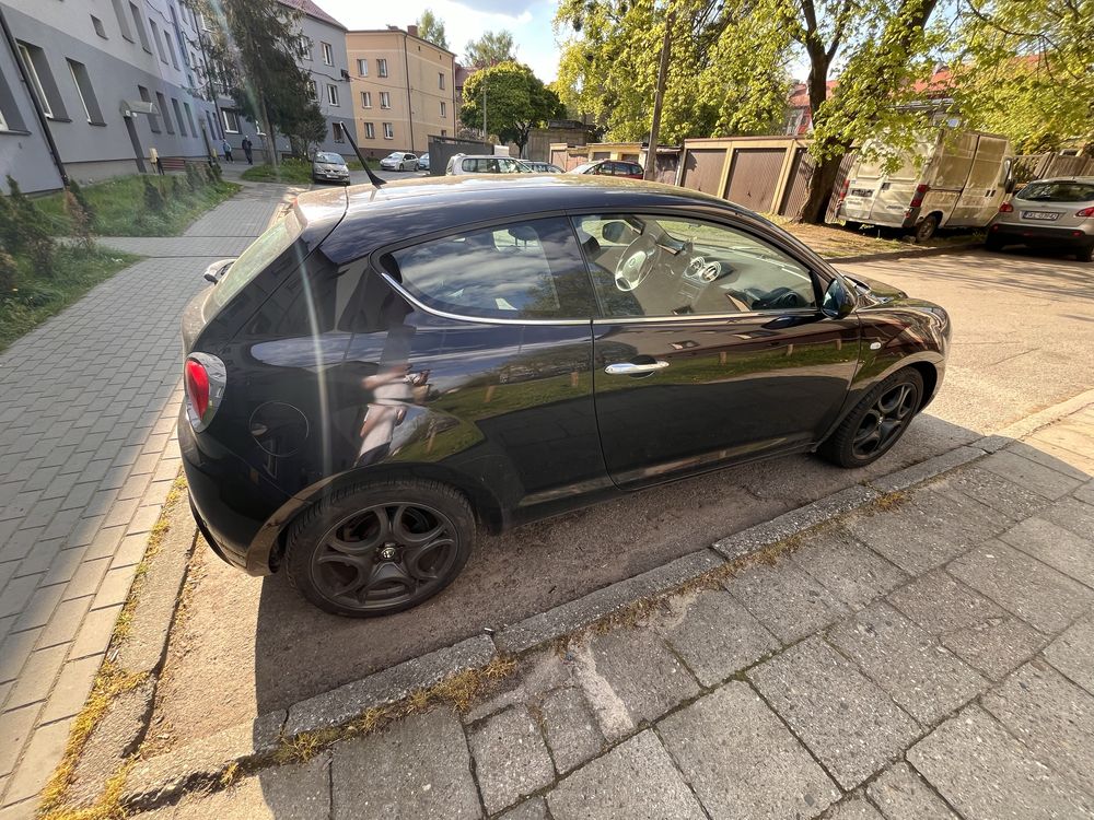 Alfa Romeo Mito 2010 benzyna