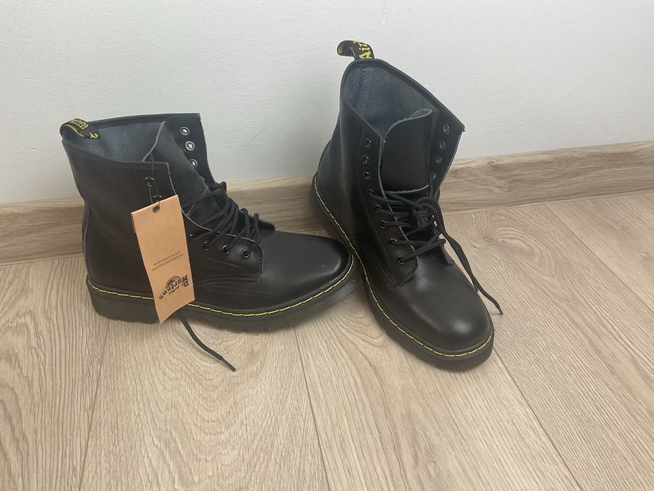 Dr. Martens nowe glany 45 czarne skórzane wysokie sznurowane 1460