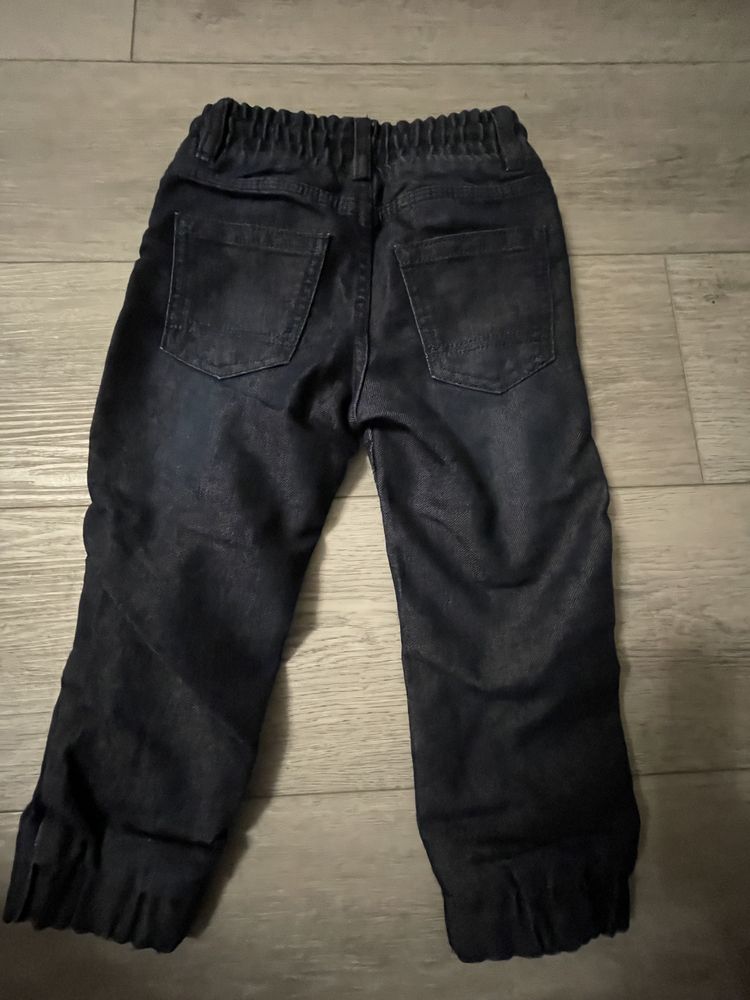 Ocieplane spodnie, jeansy r. 98-104