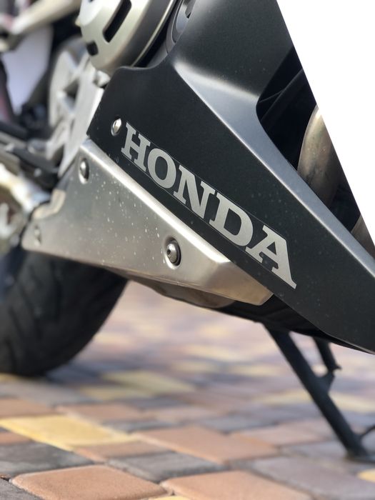 Свіжак з Японії! СBR 400R!