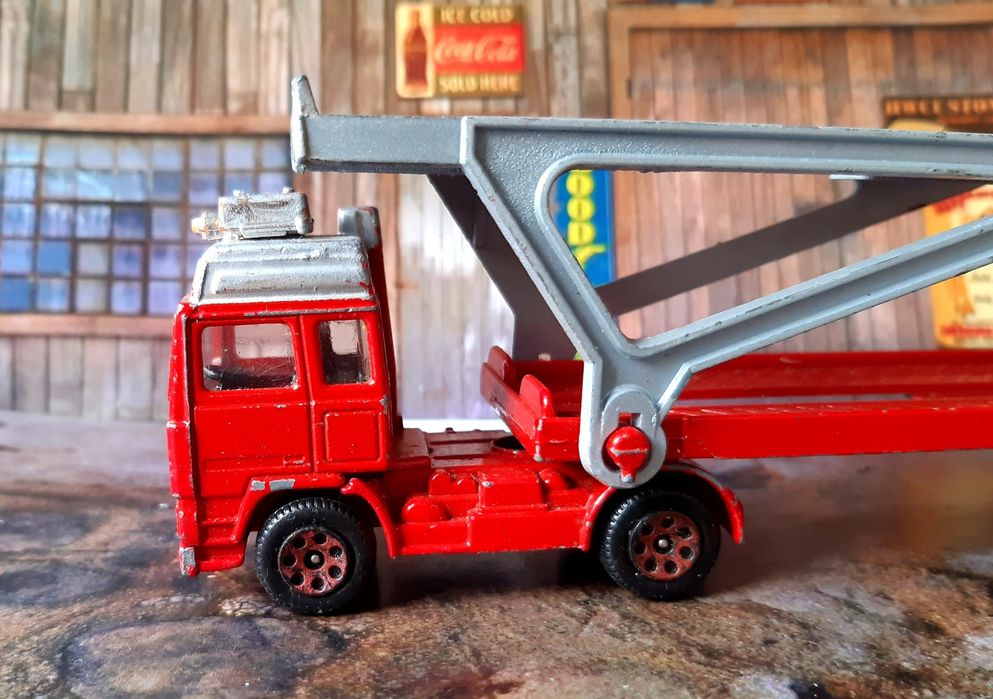 Volvo Car Transporter Corgi Juniors