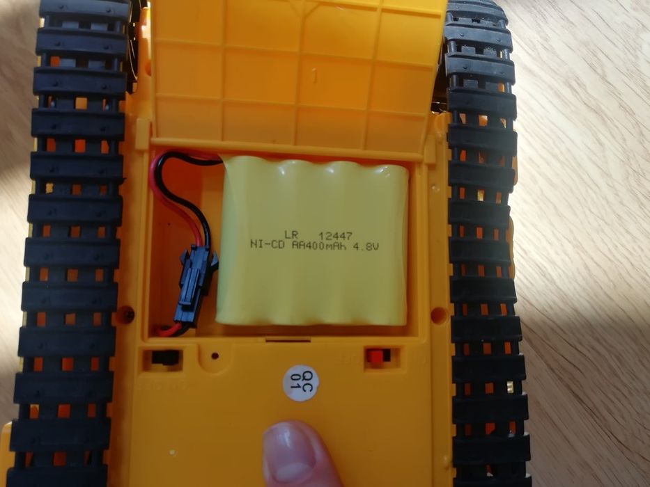 Экскаватор на пульте управления звук свет дым