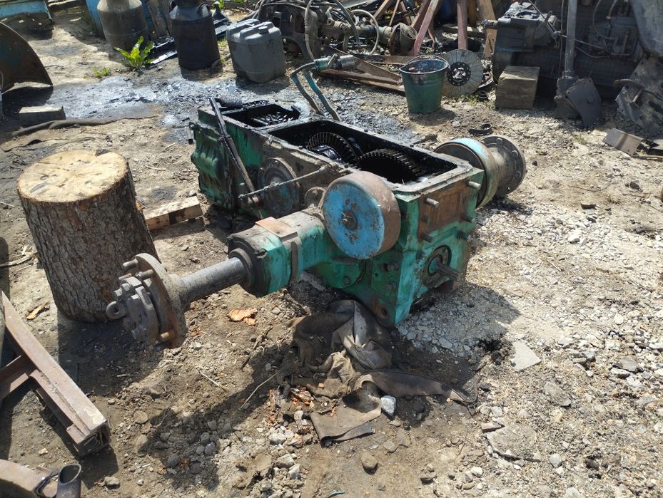 Задній міст Юмз 6