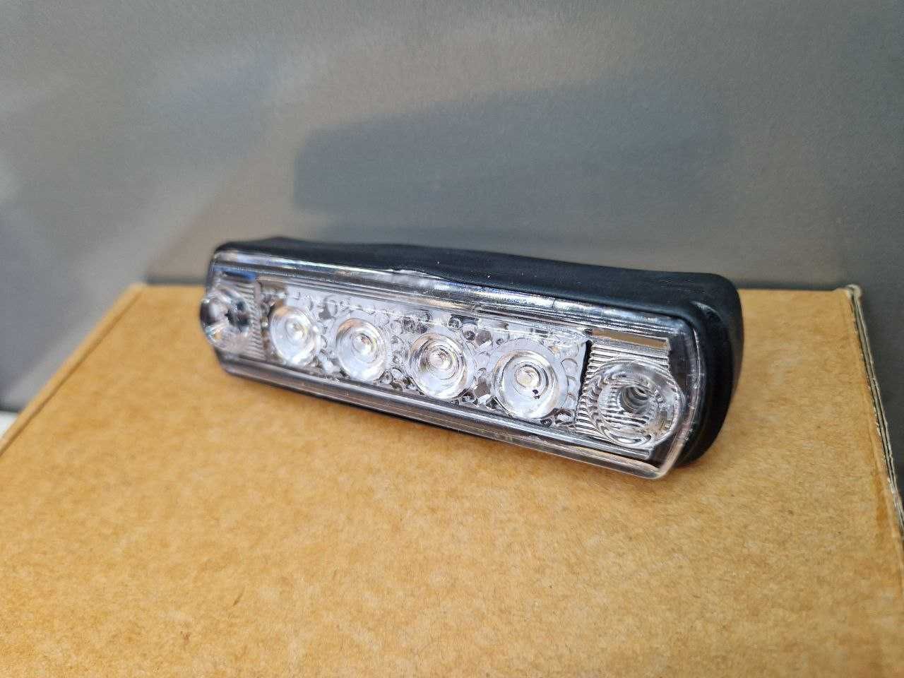 Фонарь габаритный MAN TGX TGA на крышу фонарь LED угловой ман фишка ОЕ