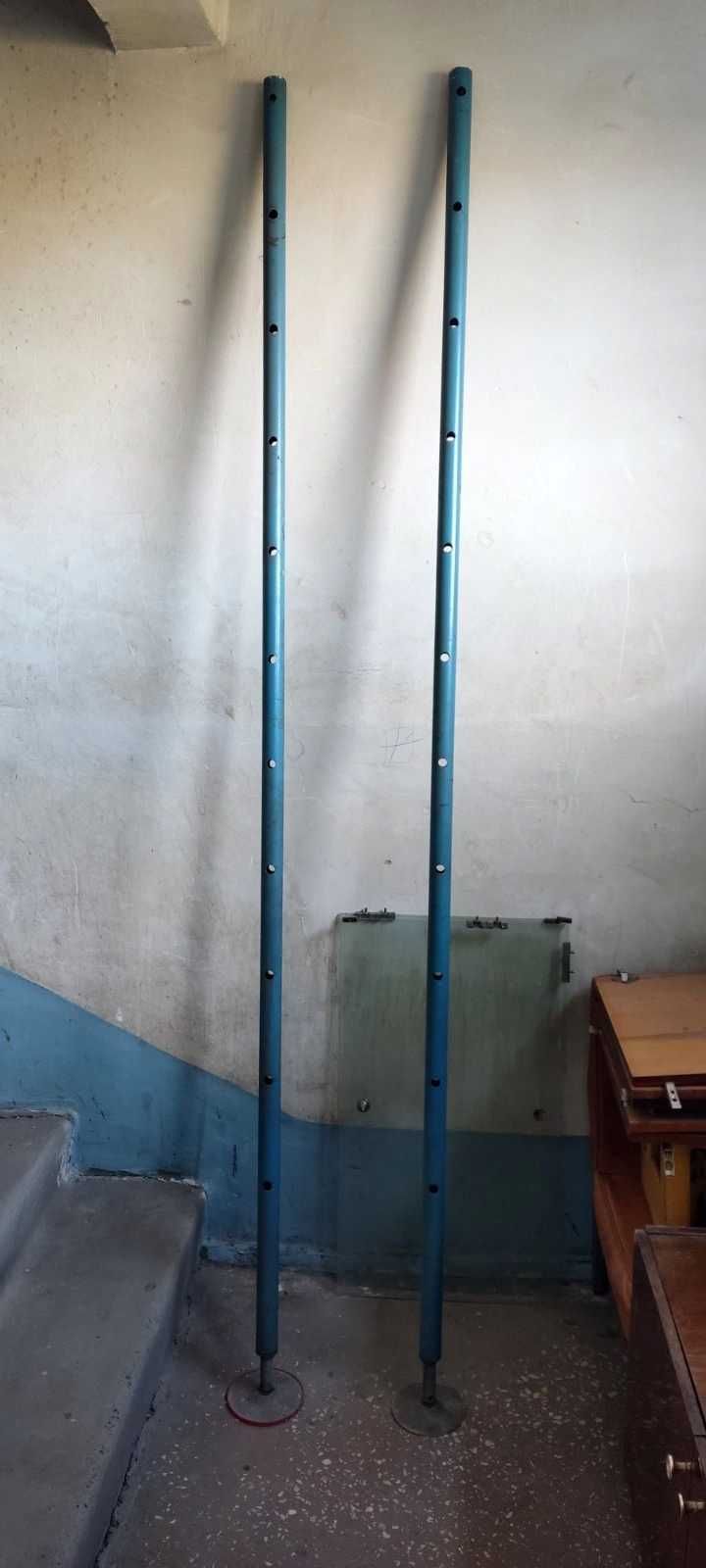 Стойки для лестницы (245 см.)
