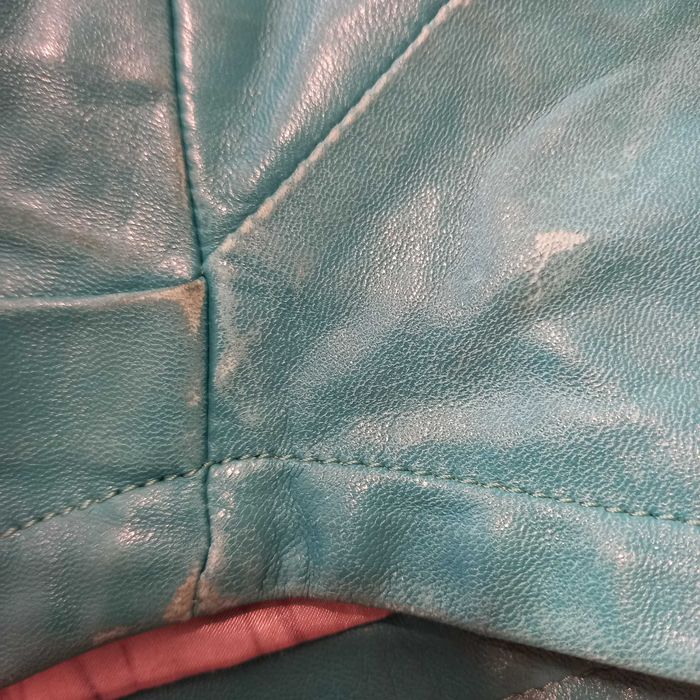 куртка жіноча шкіряна