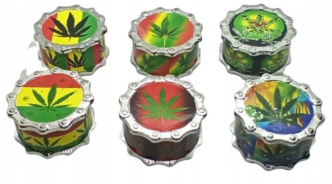 Młynek do Tytoniu Metalowy 3-częściowy w Stylu Reggae 4,5 cm
