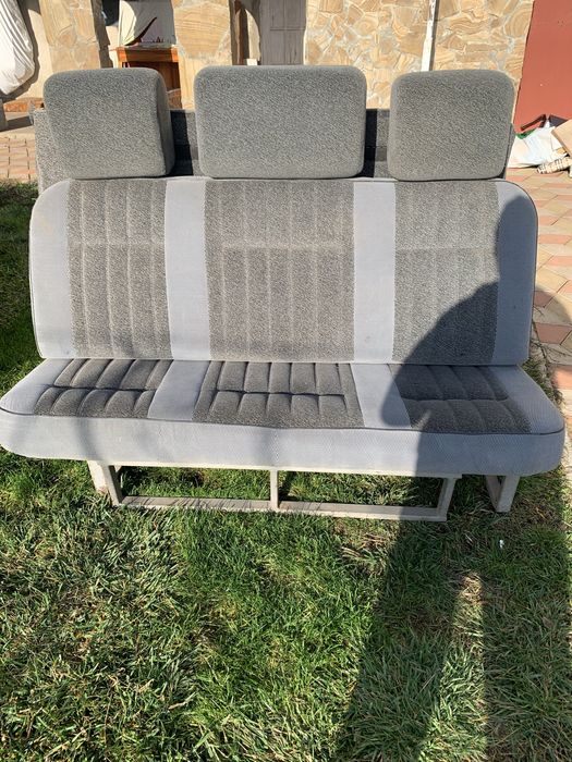 Диван крісло для авто