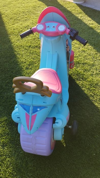 Moto da Frozen . Falta bateria