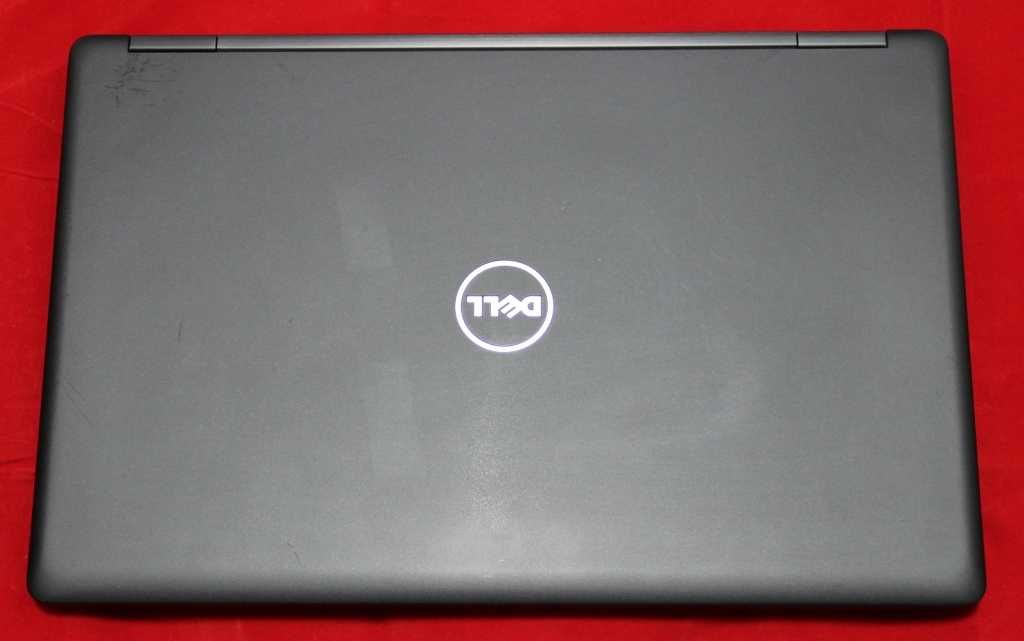 Ноутбук для игр Dell 3520 Core i5 Quad|16Gb|512 NVMe|NVIDIA|FullHD