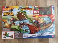 Игровий набор Hot Wheels Monster Trucks Охота крокодила