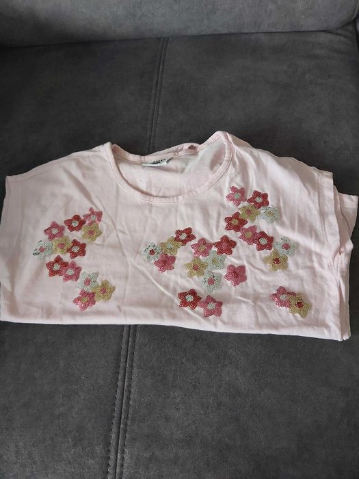 Ubrania dla dziewczynki 140/146