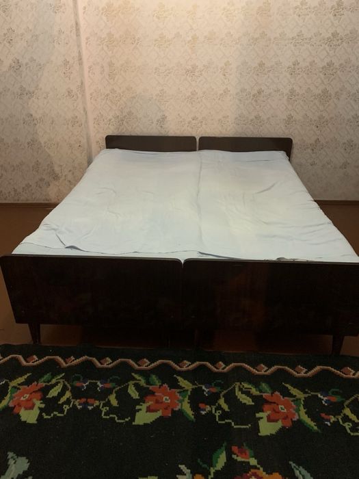 Ліжко двоспальне