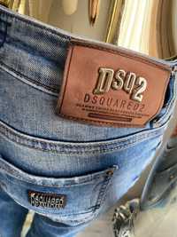 Dsquared 2 elastyczne jeansy z  logowaniem S-M