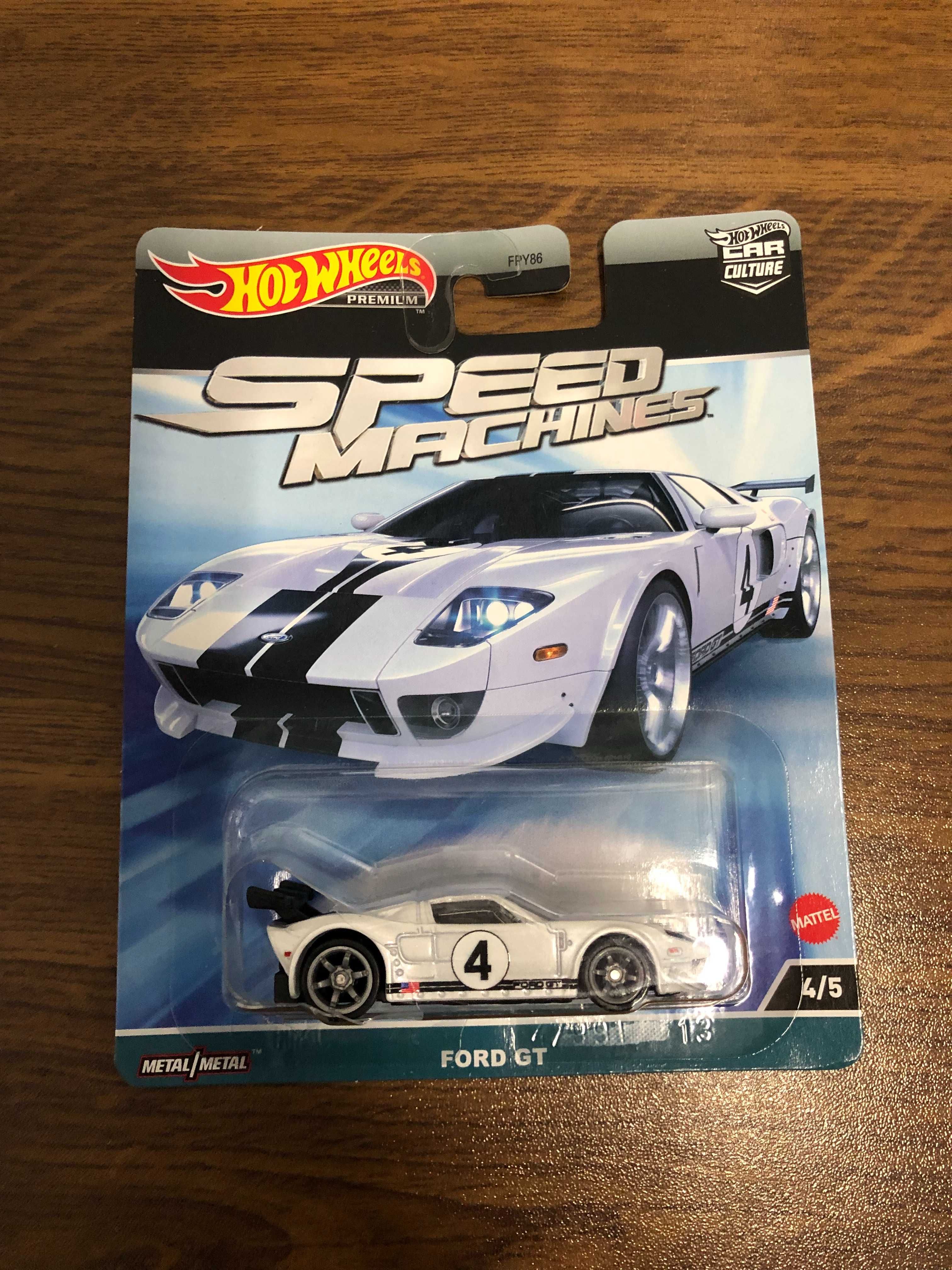 Ford GT (Hot Wheels | Real Riders)