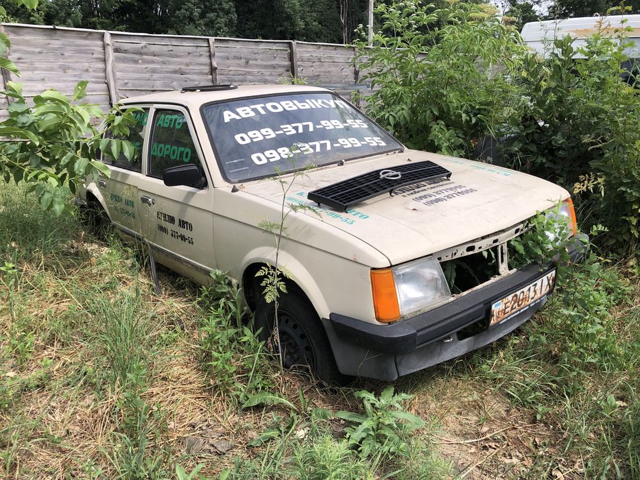 Opel Kadett D 1,3 бензин