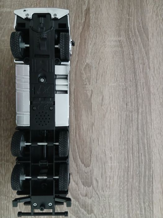 Грузовик автосвiт 1:32 инерционый