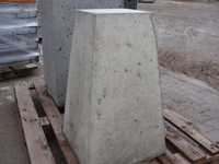 Blokada wjazdu 40x40x65, beton architektoniczny szary