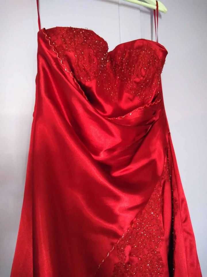 Vestido de festa vermelho