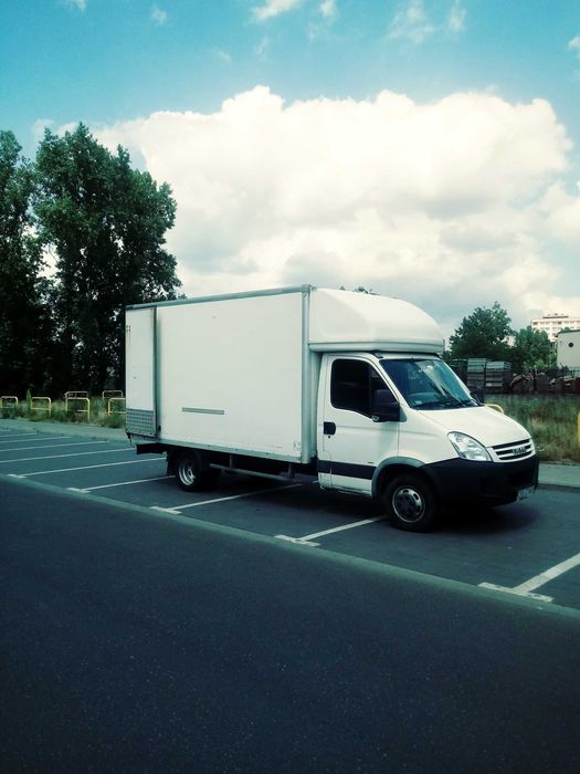 TRANSPORT Opróżnianie mieszkań z mebli NISKA CENA Usługi !!!