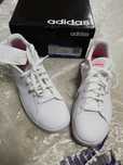 Sapatilhas Adidas brancas