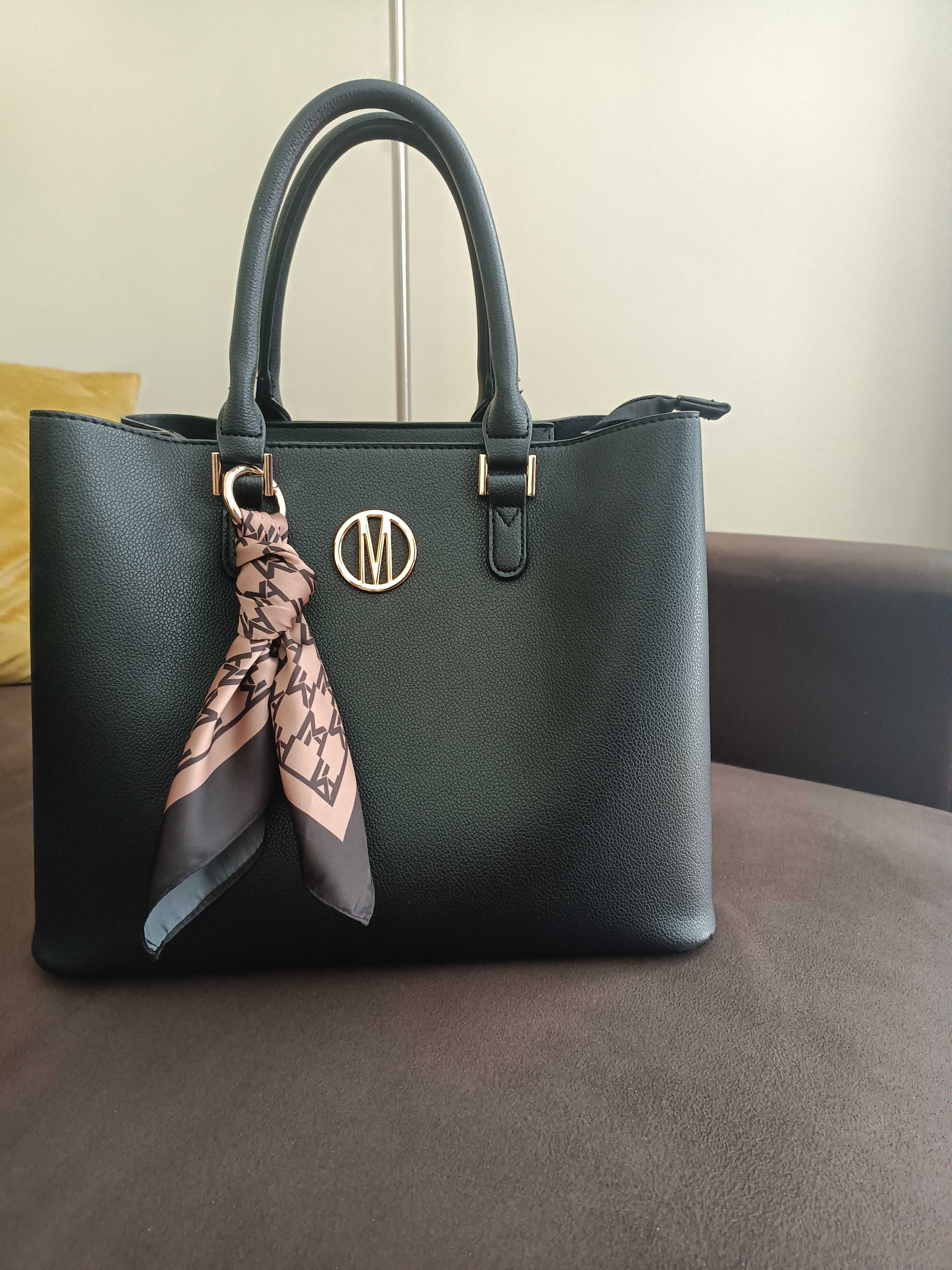 torebka czarna z apaszką city bag Mohito