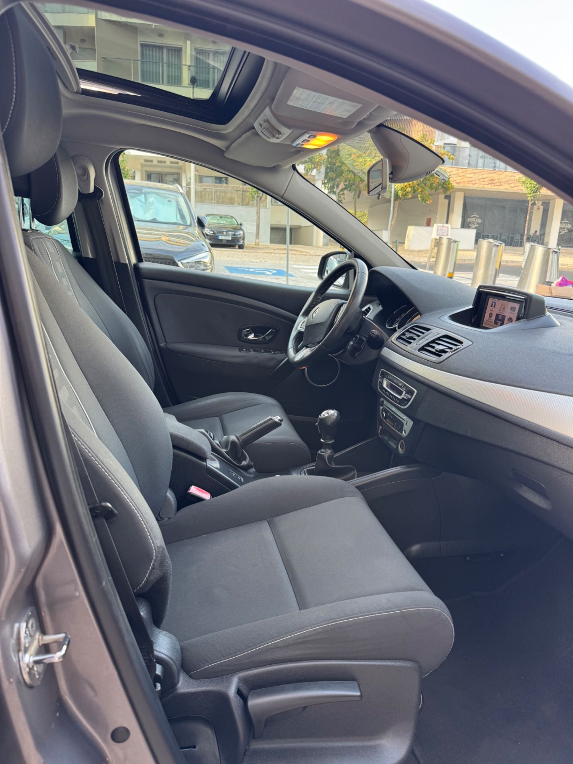 Renault megane 1.5 dci 110 cv impecável !