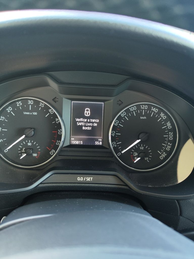 Skoda Octavia 1.6 Tdi 9000€